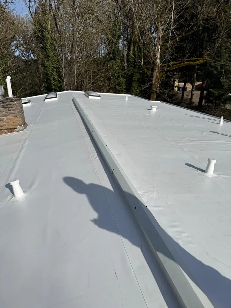 Completed commercial TPO roof